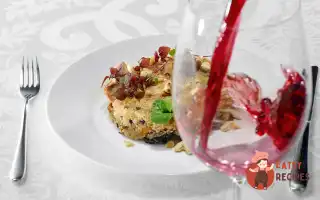 Цісарка З Кускусом Та Сухофруктами