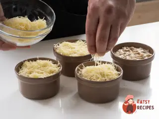 Крок 14: Жюльєн з куркою та грибами