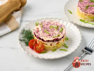 Крок 10: Шаруватий салат з ікрою оселедця