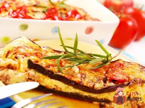 Мусака із твердим сиром