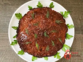 Курячий пиріг з кабачком на кукурудзяному борошні