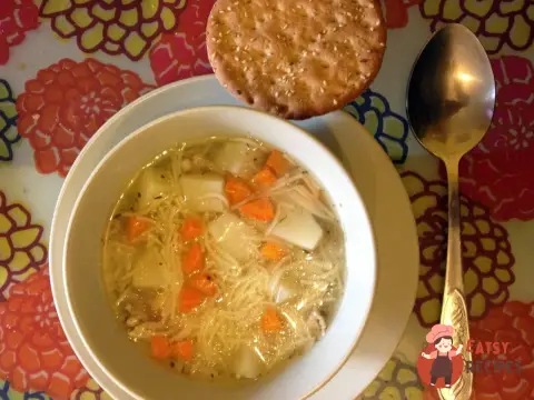 Курячий суп по-домашньому