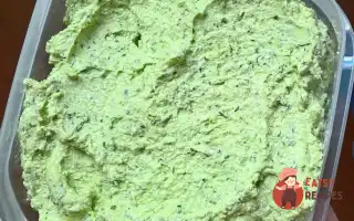 Сирний Крем З Пряною Зеленню