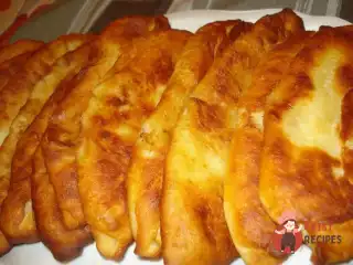 Тістечка з начинкою з картоплі