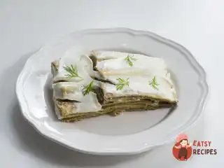 Щавель із млинцями