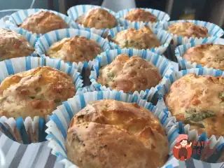 Курячі мафіни з сиром