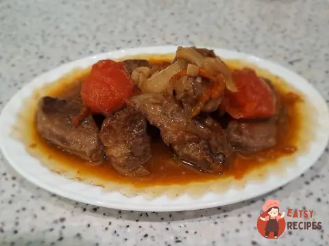 Яловича вирізка на сковороді