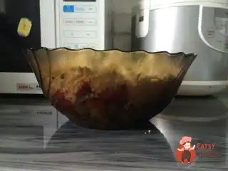 Шопський салат із перцем чилі