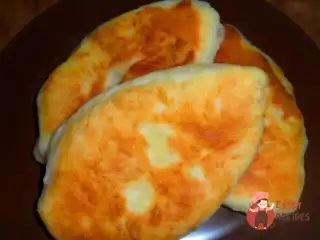 Тістечка з картоплею на квасі
