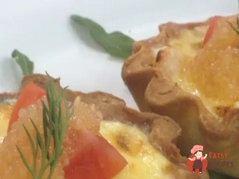 Тарталетки з морепродуктами та щучою ікрою