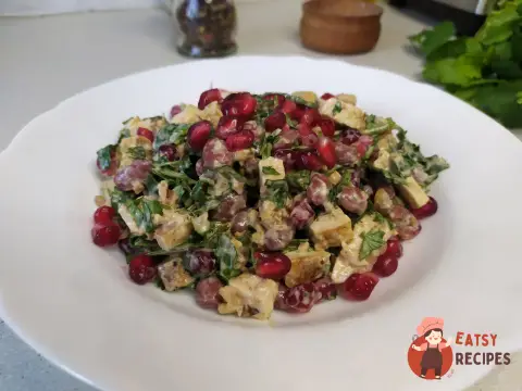 Салат із курячою грудкою