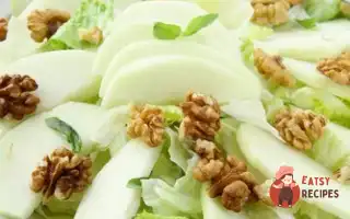 Зелений Салат З Яблуками Та Горіхами
