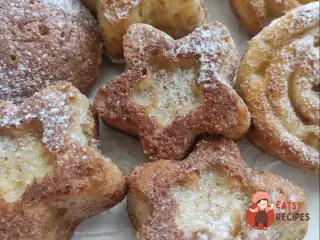 Повітряні кекси з лимонною цедрою