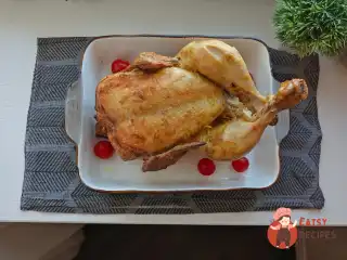 Запечена курка з хрусткою скоринкою