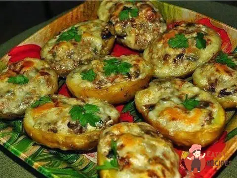 Човники з картоплі у мундирі