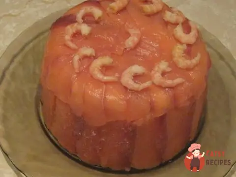 Салат-торт із морепродуктів