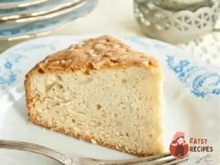 Пиріг з оливковою олією та кедровими горіхами