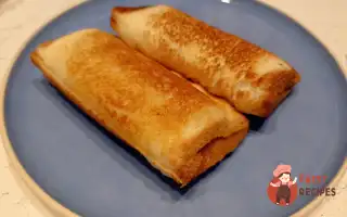 Гарячий бутерброд із крабовими паличками у бутербродниці