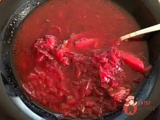 Солодкий борщ без капусти