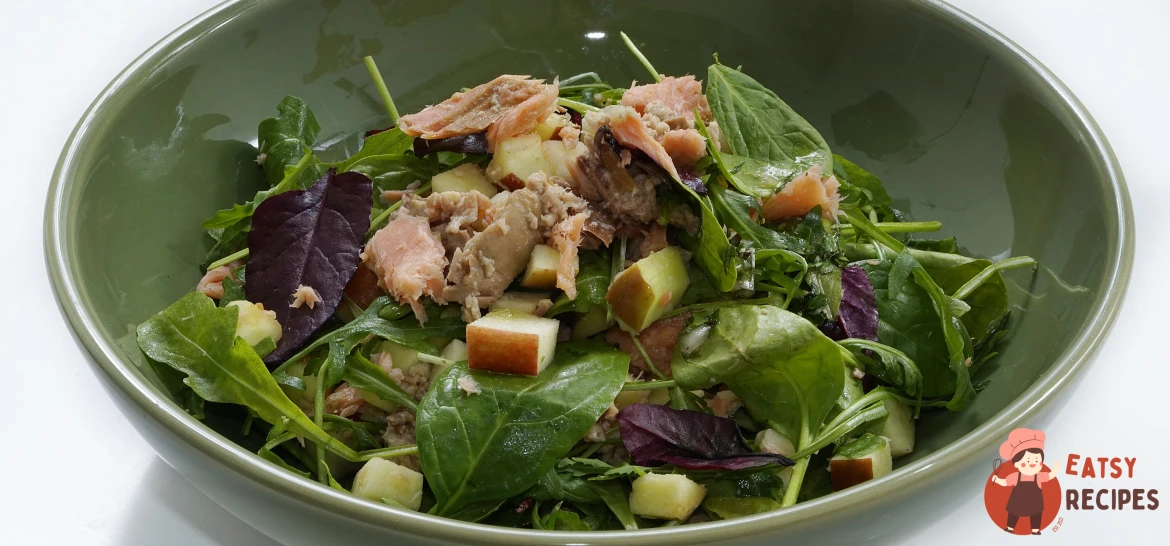 Салат з печінкою тріски та копченою горбушею