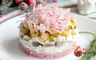 Салат З Оселедцем, Яблуком Та Редисом
