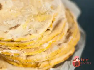 Пісний гарбузовий коржик з кунжутом