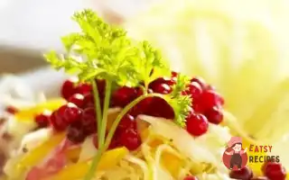 Салат З Капусти З Горіхами, Журавлиною Та Аґрусом Та Кмином