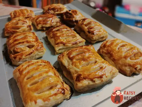 Шари з яблуками та корицею