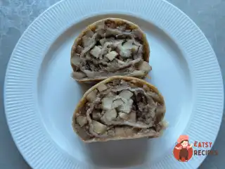 Штрудель із яблуками