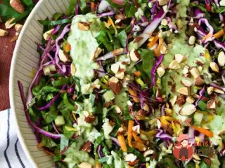 Салат з мангольду та капусти