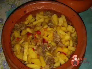 Печеня з курячими шлунками