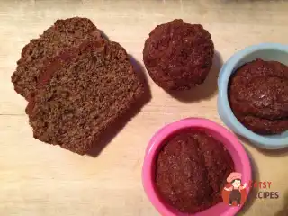 Банановий хліб із цільнозернового борошна