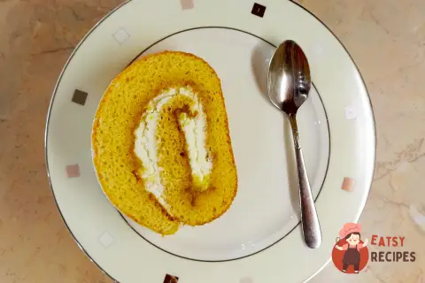 Лимонний рулет