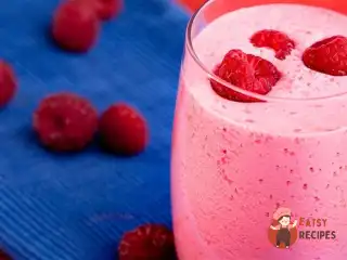Коктейль з малини з кефіром