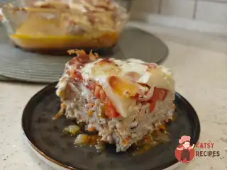 Запіканка з індичкою, кабачками та помідорами