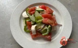 Овочевий Салат Із Моцарелою