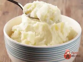 Картопляне пюре з трюфельною олією та маскарпоне