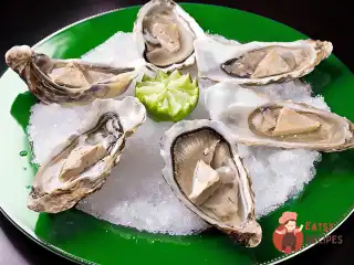 Устриці з імбиром та лаймом
