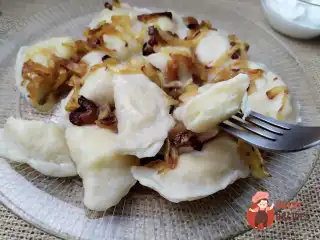 Вареники з картоплею