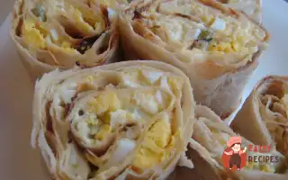 Рулетики З Лавашу З Сирним Соусом