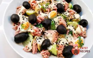 Салат із тунцем, яйцем і огірком