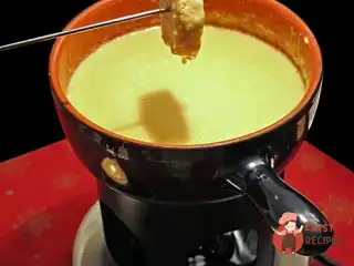 Фондю із шампанським