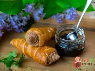 Паштет з курячої печінки з варенням цибулі