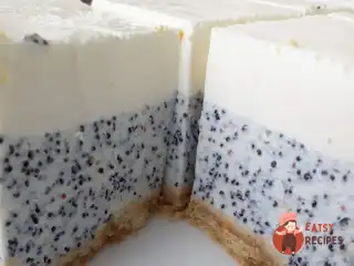 Лимонно-маковий мусовий торт