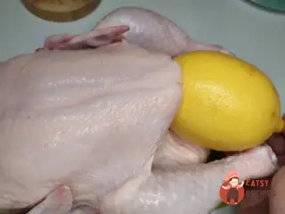 Крок 4: Курка запечена на солі