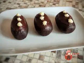 Тістечка «картопля» зі згущеним молоком