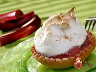 Кошички з ревенем