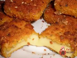 Смажений сир у панцирі