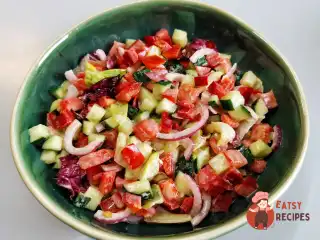 Весняний салат