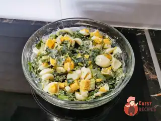 Вітамінний салат зі сметаною